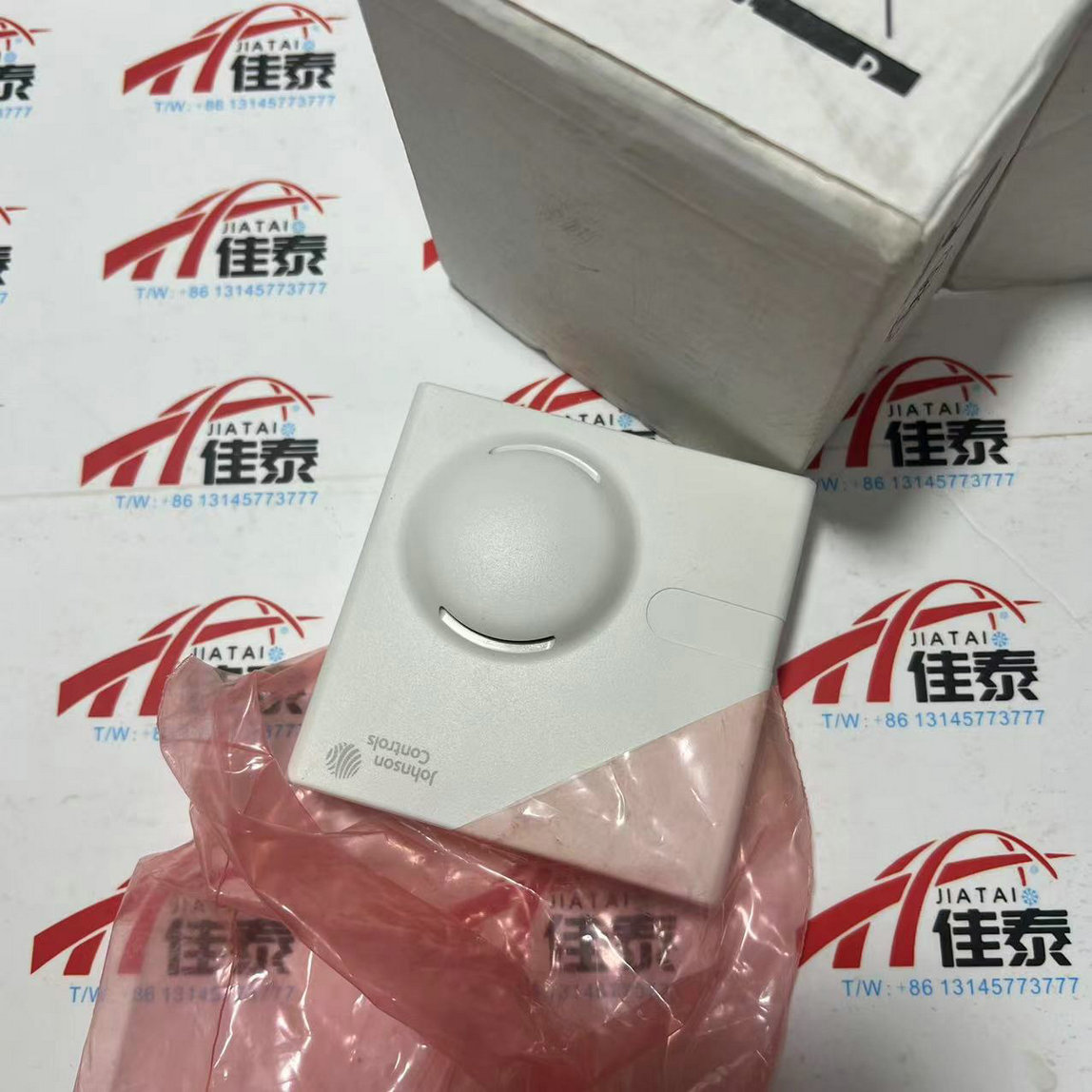 Electronics & Gadgets Starting With D - Sensor Suhu dan Kelembapan HT-1306-UR Kondisi